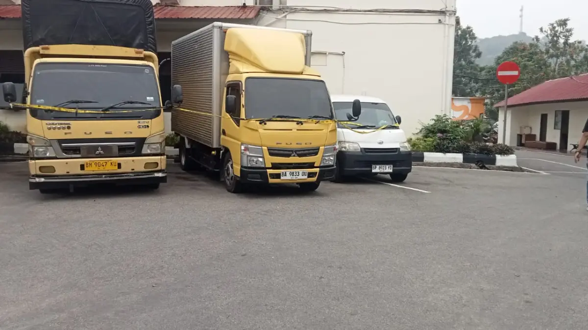 Mobil yang mengangkut minuman keras (miras) diamankan di Mapolresta Barelang. F.Istimewa