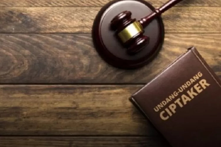 Ilustrasi UU Cipta Kerja.