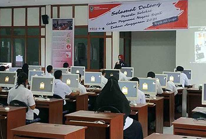 Pelaksanaan tes CPNS di Kabupaten Seruyan, Kalimantan Tengah, beberapa tahun lalu.