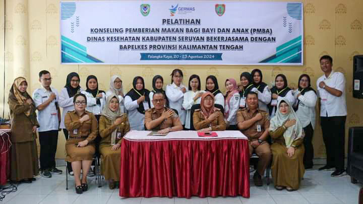 PELATIHAN : Para Tenaga Kesehatan (Nakes) Seruyan mengikuti pelatihan dan penyuluhan terkait 1000 HPK di aula Bapelnas Kalteng, Selasa (20/08/24). ISTIMEWA/RADAR SAMPIT