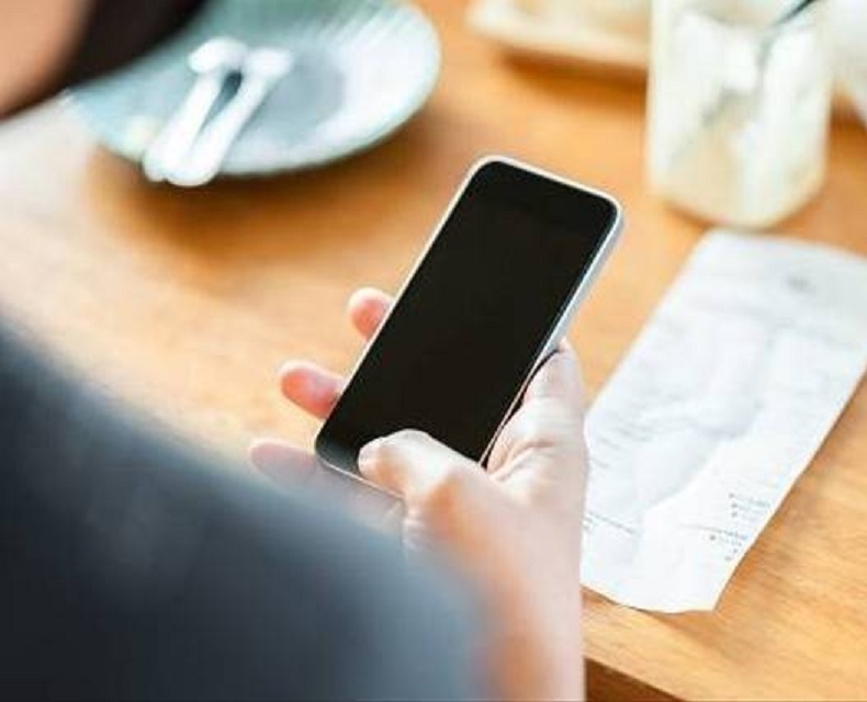 Scan dokumen menggunakan ponsel