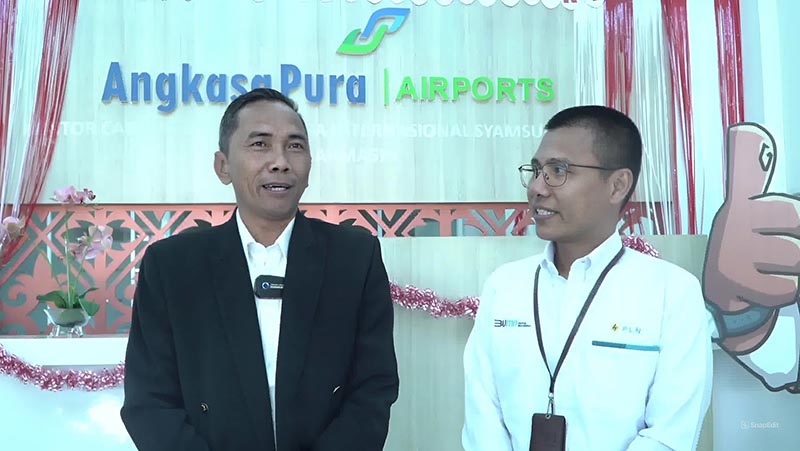 General Manager Angkasa Pura I Bandara Syamsuddin Noor saat menyampaikan program Eco Airport Bandara Syamsuddin Noor kepada GM PLN UID Kalselteng Ahmad Syauki pada Senin (2/9).