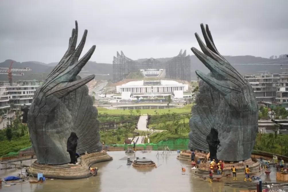 Memorial Park di IKN, Penajam Paser Utara, Kalimantan Timur, Rabu (7/8/2024). (ANTARA FOTO/M Risyal Hidayat)