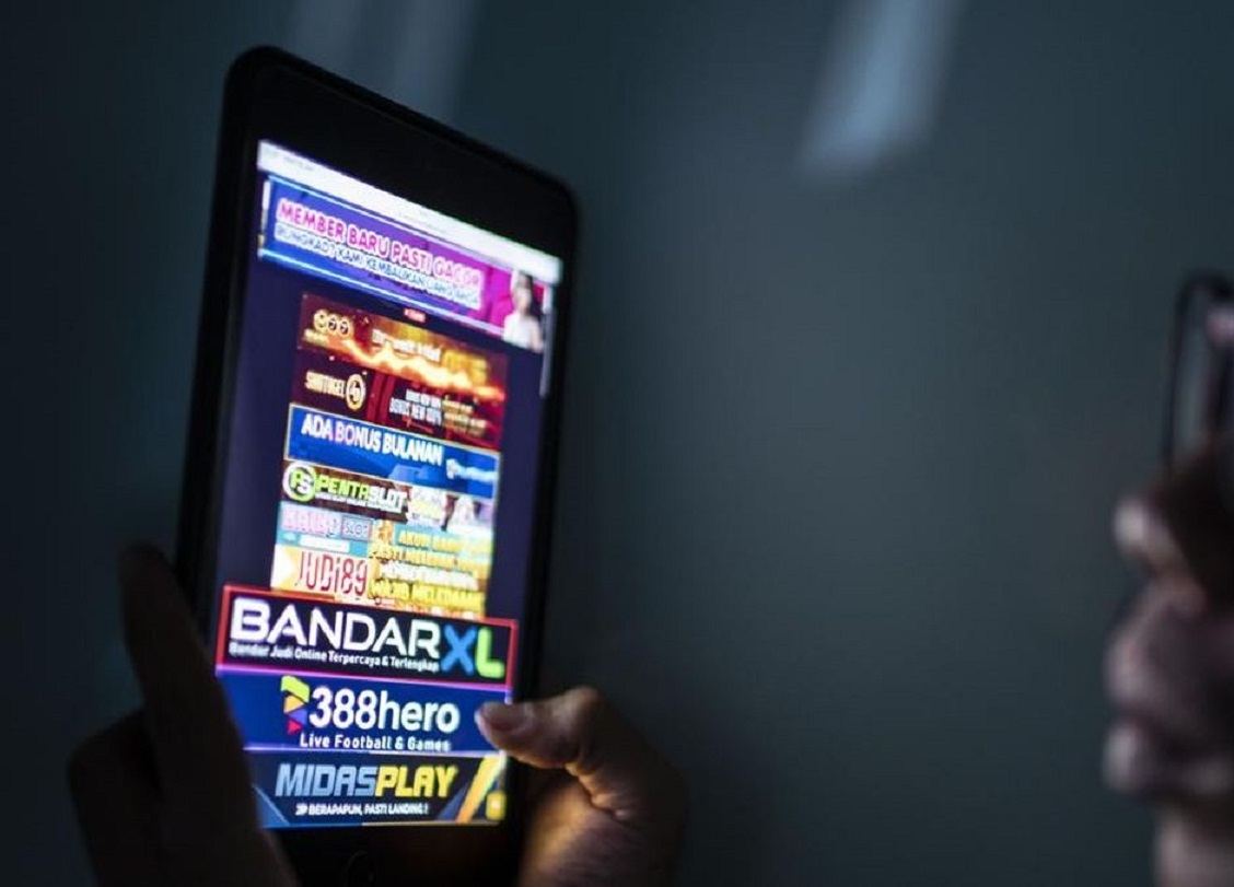 ilustrasi main judi online