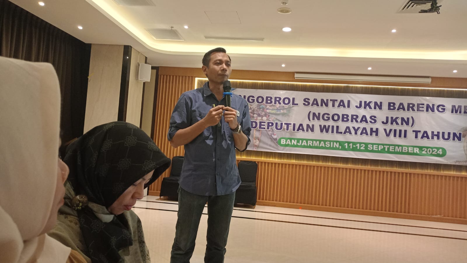 Asisten Deputi SDMUK Kedeputian Wilayah VIII BPJS Kesehatan Agung Priyono saat acara Ngobrol Santai JKN bersama para wartawan di Banjarmasin baru baru ini.