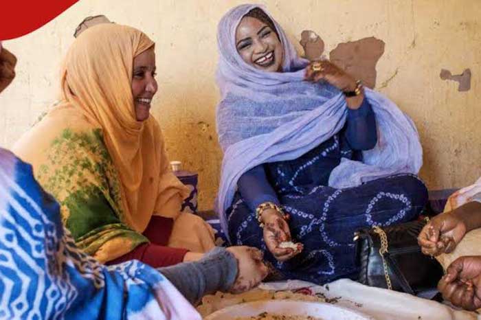 PASAR JANDA: Para janda di Pasar Janda Mauritania.