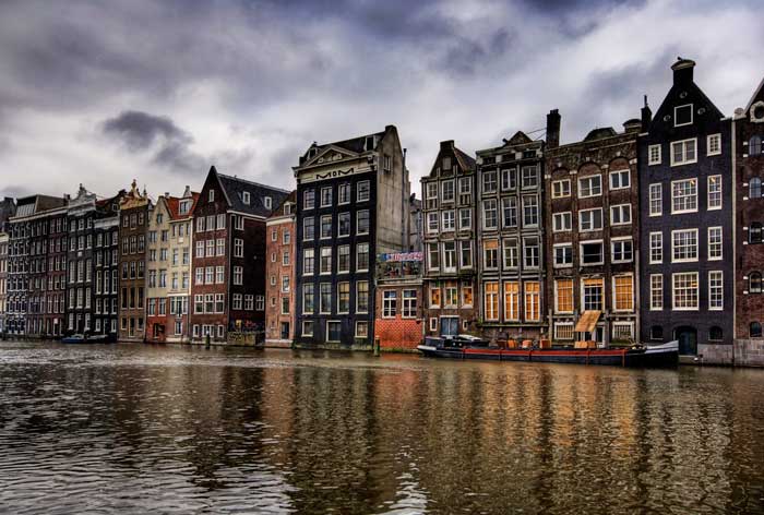BISA TENGGELAM: Kota Amsterdam, Belanda di bawah permukaan laut.