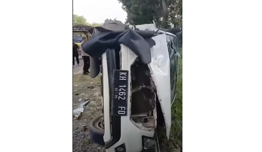 KECELAKAAN: Kecelakaan di jalur Semanggang, Kecamatan Pangkalan Banteng, Kabupaten Kobar, Jumat (25/10/2024)