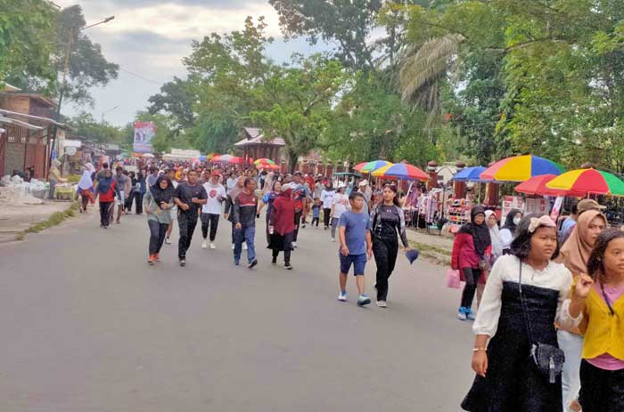 CFD: Suasana CFD di Taman Kota Sampit. (Dok. YUNI/RADAR SAMPIT)