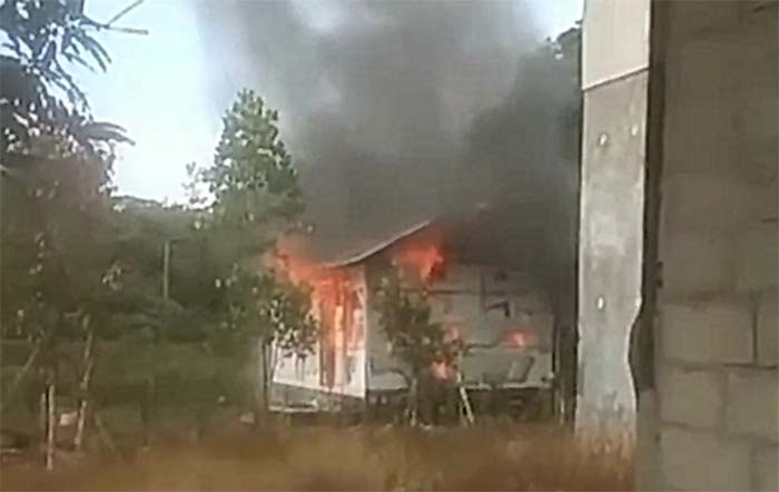 Kebakaran rumah warga di Bagendang Hulu,  Kecamatan Mentaya Hilir Utara, Kabupaten Kotawaringin Timur