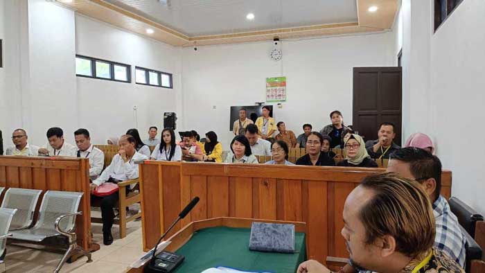 TERUS BERJUANG: Ahli waris Dambung Djaya Angin yang menggugat lahan yang selama ini dikelola pemerintah terus berjuang di Pengadilan Negeri Palangka Raya.