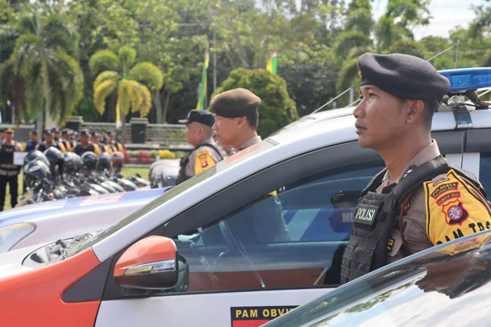 SIAGA : Personel Polresta Palangka Raya dan tim gabungan siap mengamankan Pilkada di Kota Palangka Raya. Senin (25/11/2024). DODI/RADAR PALANGKA