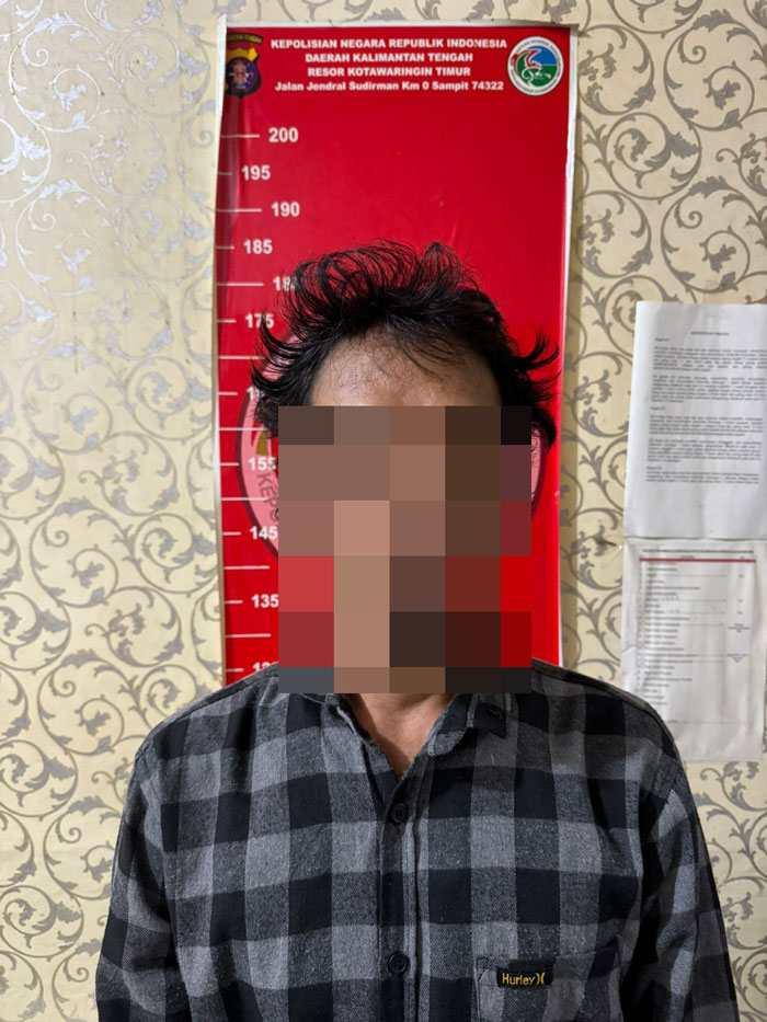 DITANGKAP LAGI : Pelaku Z alias Momos, mantan napi ini ditangkap lagi karena terlibat mengedarkan narkoba jenis sabu. ISTIMEWA/RADAR SAMPIT