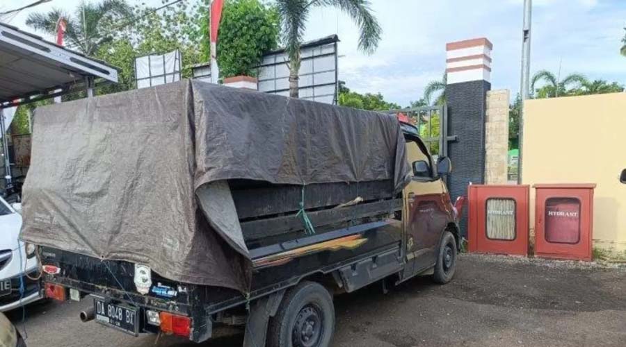 JADI KORBAN: Kendaraan pengetap BBM pelaku yang menewaskan Aipda Kiswanto telah diamankan di Mapolres Paser. (FOTO: IST)