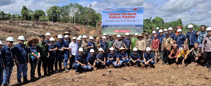 PERDANA:&nbsp;CEO Minamas Plantation &nbsp;Azmi Jaafar, Regional CEO Kalimantan Tengah dan Barat &nbsp;Ondra Utama, &nbsp;&nbsp;Asisten II Setda Kotim Alang Arianto, Kepala Dinas Tenaga Kerja dan Transmigrasi Johny Tangkere