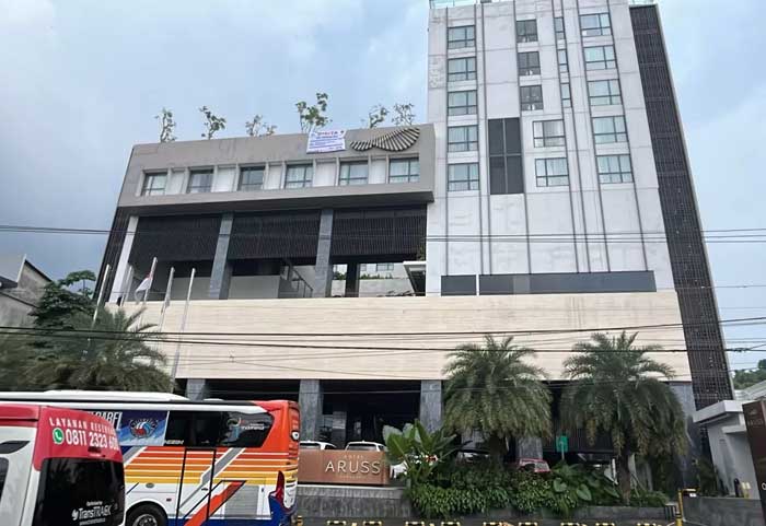 DISITA: Hotel Aruss berlokasi di tepi Jalan Dr Wahidin Kota Semarang disita Bareskrim Mabes Polri.