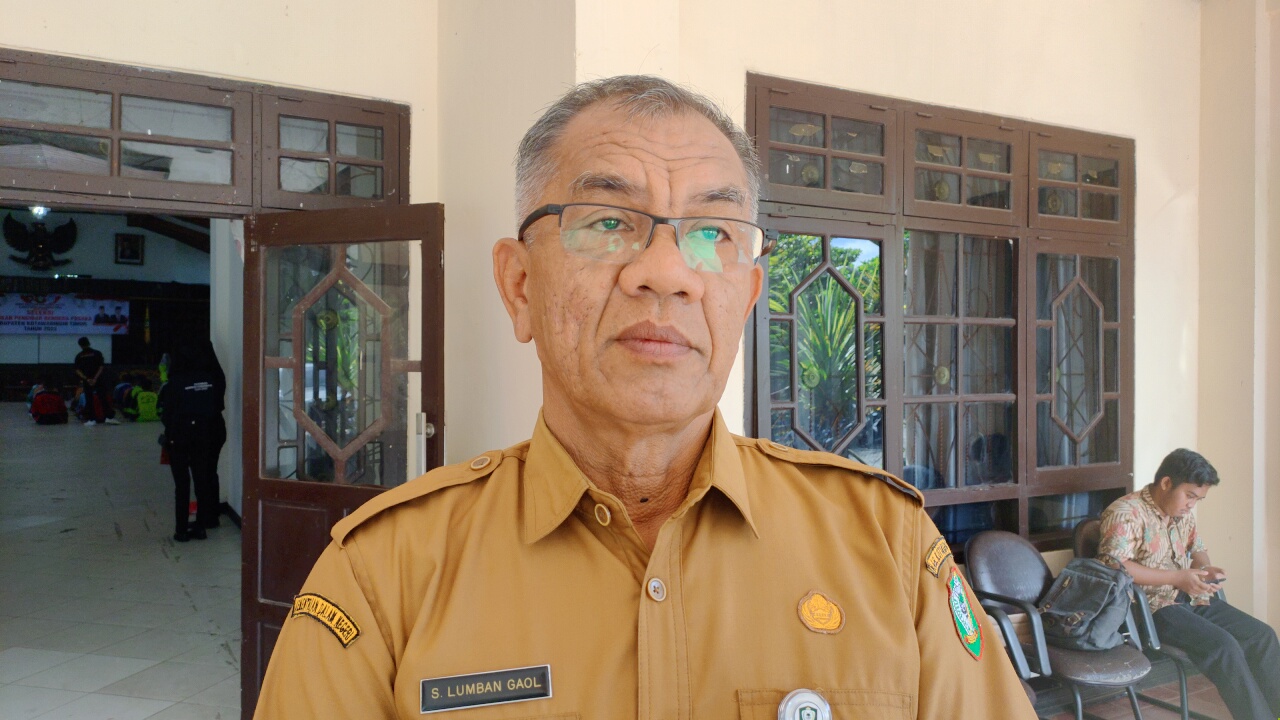 Pj Sekda Kotim, Sanggul Lumban Gaol