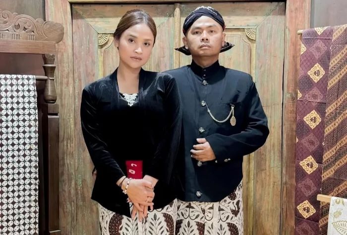 Wendi Cagur dan Ayu Natasya. (Instagram @wendicagur)