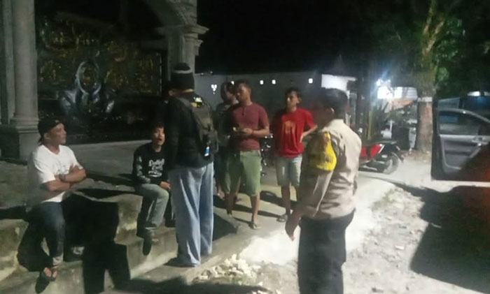 KRIMINAL: Kepolisian mendatangi TKP tawuran di jalan Pasanah Gang Banteng, Kelurahan Sidorejo, Kecamatan Arut Selatan, Minggu (2/2).