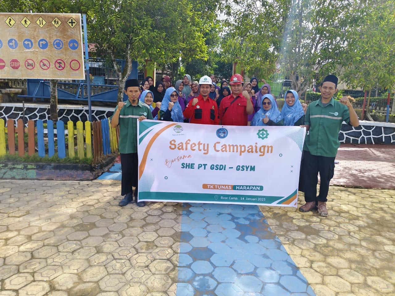PT Gunung Sejahtera Dua Indah (GSDI) &ndash; Gunung Sejahtera Yoli Makmur (GSYM), menggelar Safety Campaign di TK Tunas Harapan, Desa Sungai Bengkuang, Kecamatan Pangkalan Banteng, Kotawaringin Barat