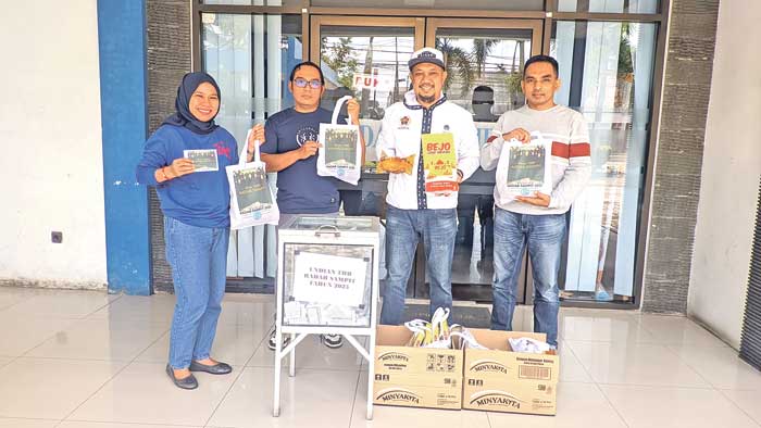 Proses pengundian THR Berkah Ramadan Radar Sampit, Sabtu (15/3/2025)