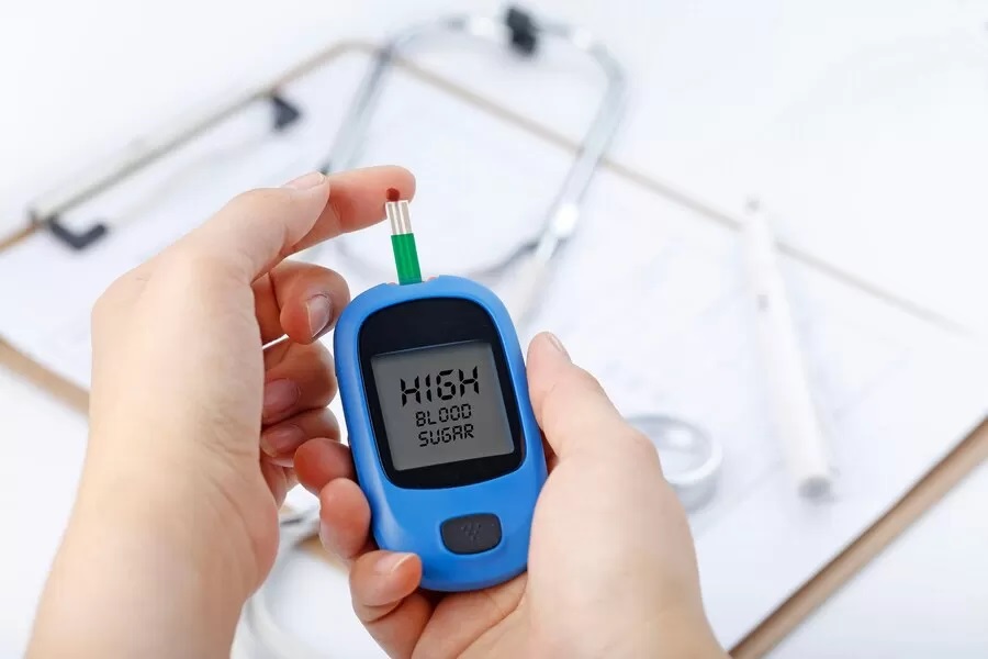 Ilustrasi kadar gula darah tinggi pada penderita diabetes. (Freepik)