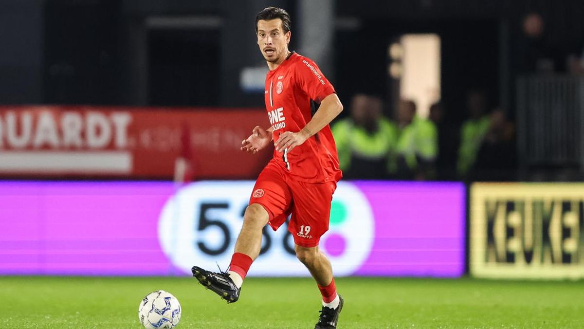 Tom Haye, yang selama ini jadi andalan di lini tengah timnas Indonesia, dalam kualifikasi Piala Dunia 2026 Zona Asia.