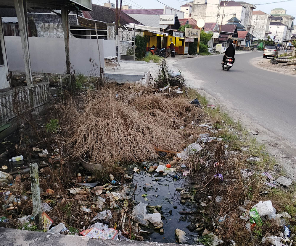 Salah satu titik di Samuda Kota Sampit yang penuh sampah