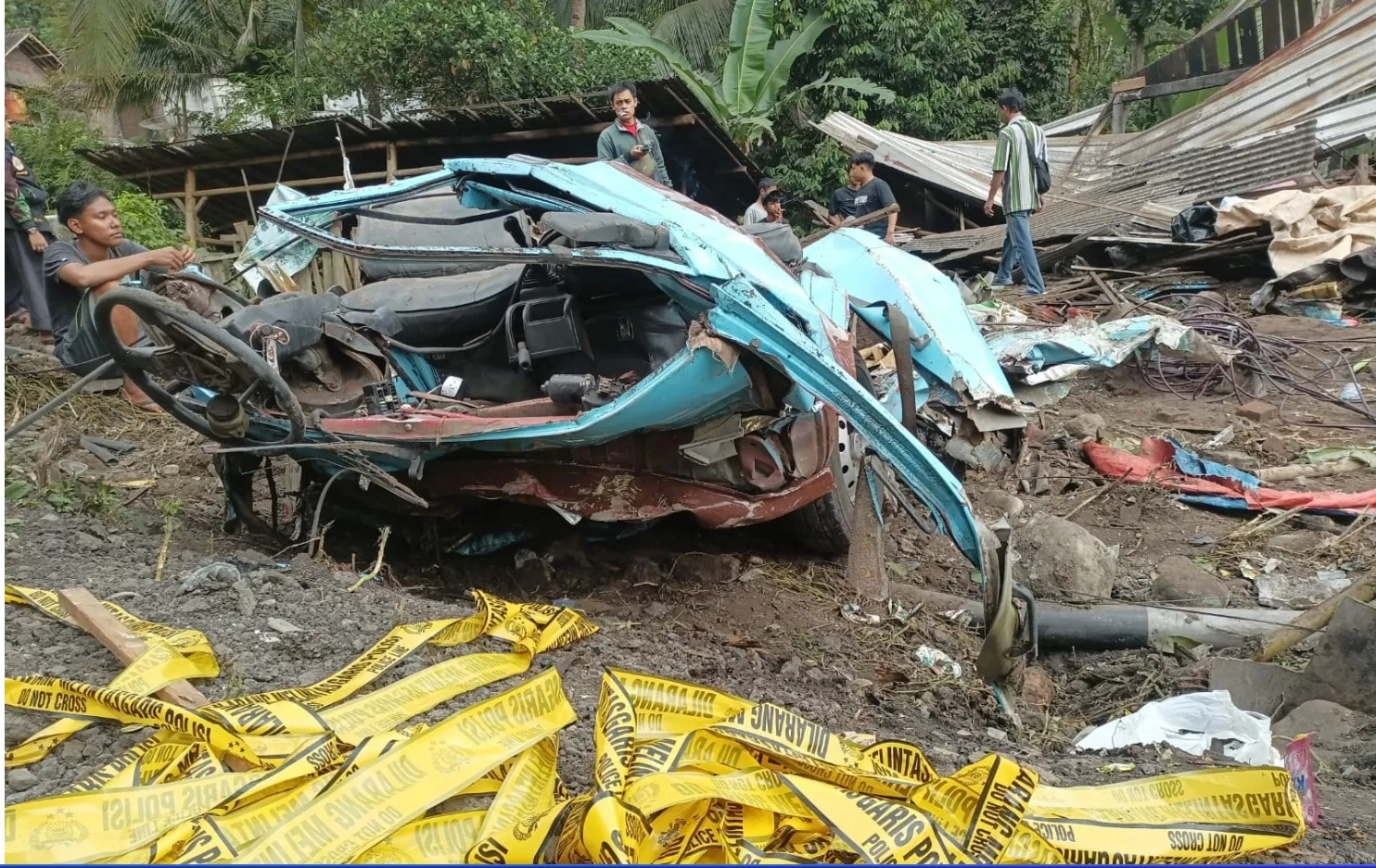 Kecelakaan di Perbatasan Purworejo-Magelang. (Muhammad Hafied/Radar Jogja)