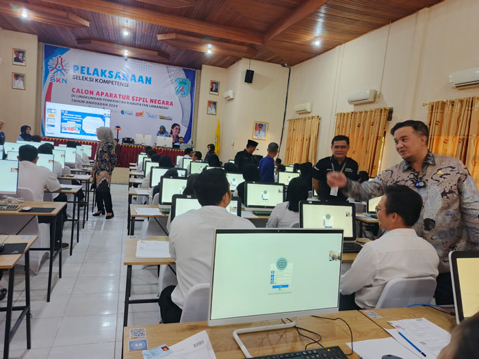 Sebanyak 624 peserta akan mengikuti seleksi kompetensi PPPK tahap II, dengan 597 peserta mengikuti seleksi di titik lokasi mandiri di BKPSDM Kabupaten Lamandau, sedangkan sisanya mengikuti di tempat l