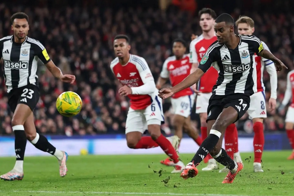 Pertemuan Arsenal dan Newcastle United di awal musim premier League 2025