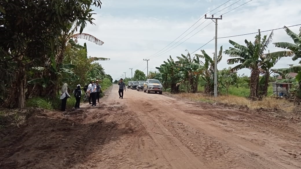 : Ruas jalan yang akan dibangun jaringan pipa PDAM menuju transmigrasi dan Desa Pulau Nibung.