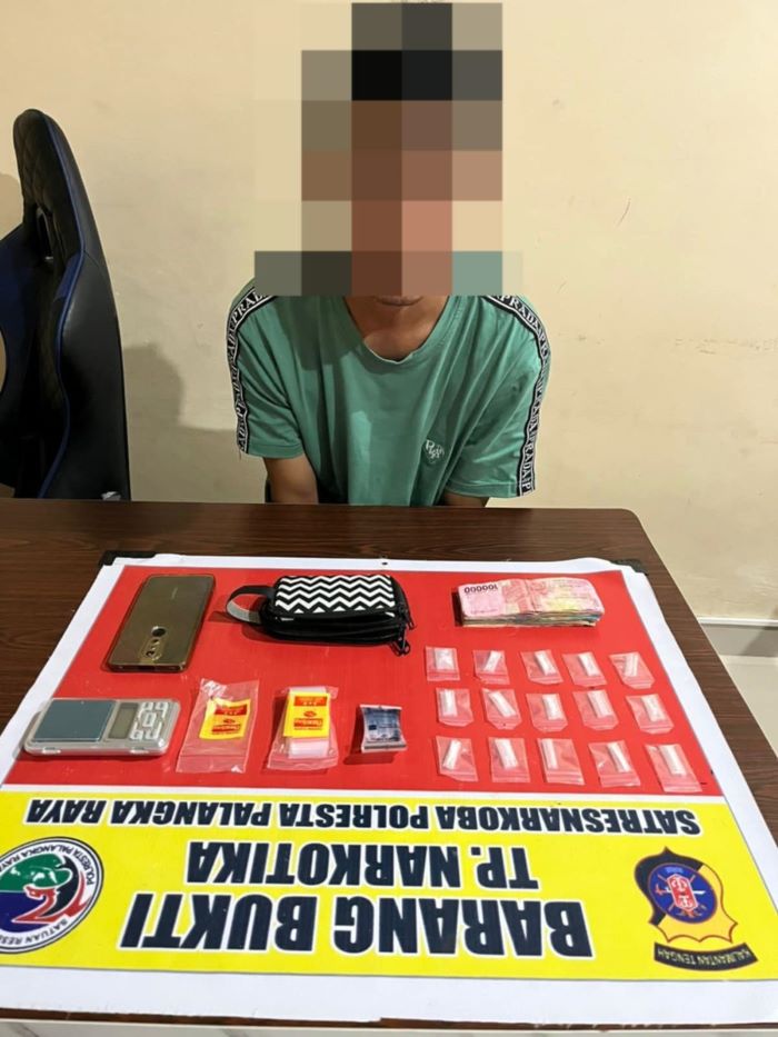 pengedar narkotika jenis sabu ditangkap tim Satres Narkoba Polresta Palangka Raya. //FOTO.POLRESTA PALANGKA RAYA/RADAR PALANGKA