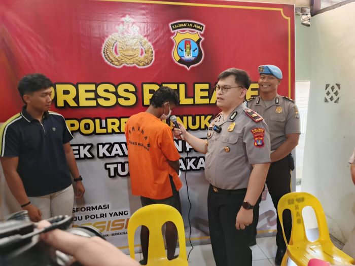 DIPERIKSA: MN (21) dihadirkan saat KSKP Nunukan konferensi kasus pencurian yang dia lakukan, Kamis (10/7). //FOTO:RIKO ADITYA/RADAR TARAKAN