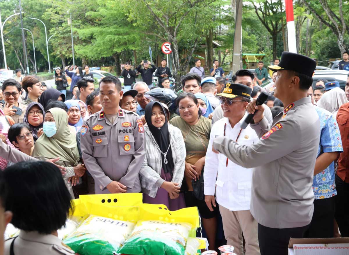 GERAKAN PANGAN: Gubernur Kalteng Agustiar Sabran dan Kapolda Kalteng Irjen Pol Iwan Kurniawan saat launching GPM Polri, Kamis (14/8/2025).
