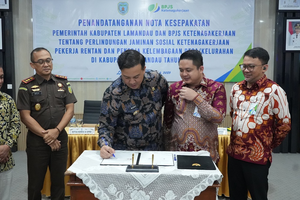 Pemerintah Kabupaten Lamandau dan BPJS Ketenagakerjaan jalin kerja sama  untuk  melindungi tenaga kerja.