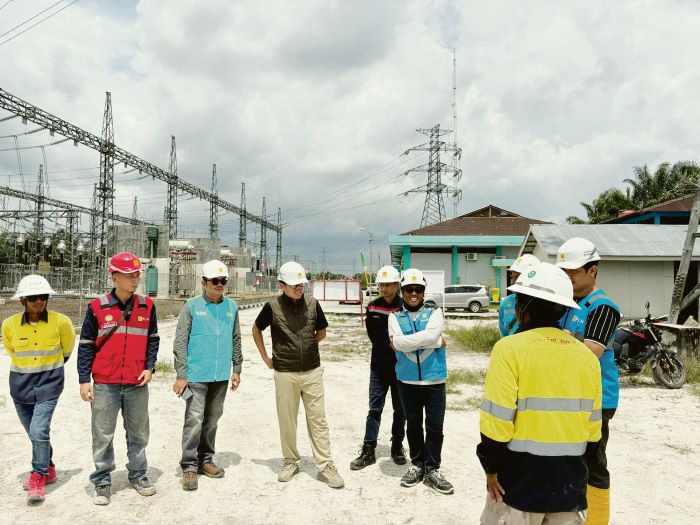 LANGKAH KONKRET : Inspeksi K3LK (Keselamatan dan Kesehatan Kerja, Lingkungan, dan Keamanan) di pembangunan Extension Gardu Induk (Ext. GI) 150 kV Pangkalan Bun dan Saluran Udara Tegangan Tinggi (SUTT)