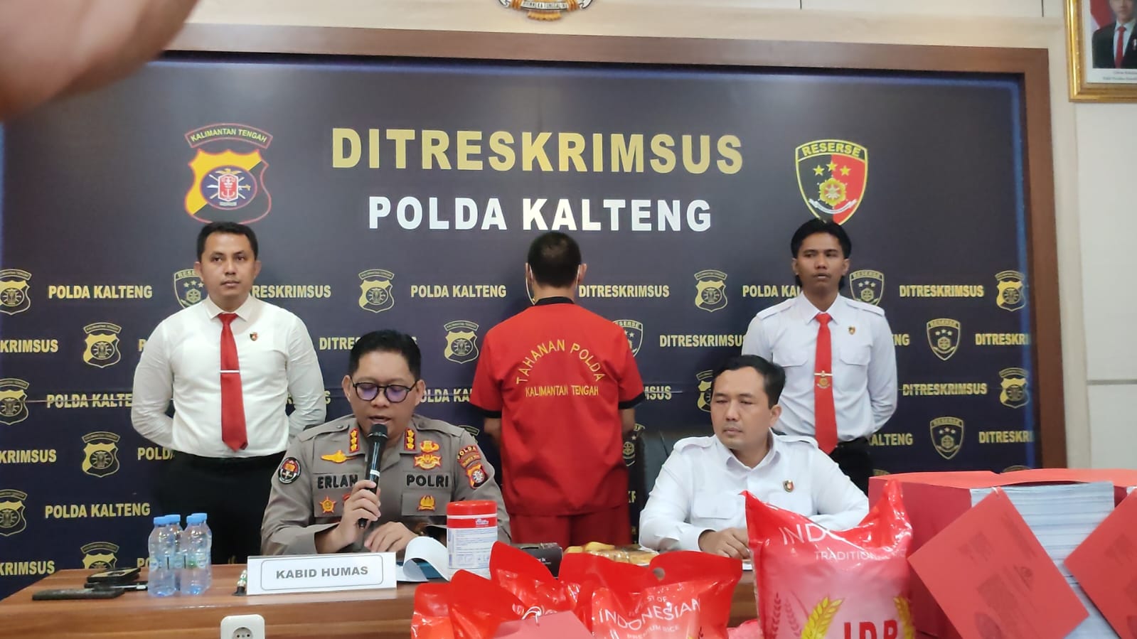 PENJELASAN: Kepolisian daerah Kalimantan Tengah akhirnya menggelar rilis resmi, Selasa (16/9/2025).&nbsp;Dodi/Radar Sampit