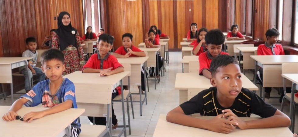 MPLS : Anak-anak siswa Sekolah Rakyat Rintisan 54 Kabupaten Gumas ketika menjalani MPLS, Kamis (2/10/2025). FOTO : DISKOMINFO SANTIK GUMAS/RADAR SAMPIT