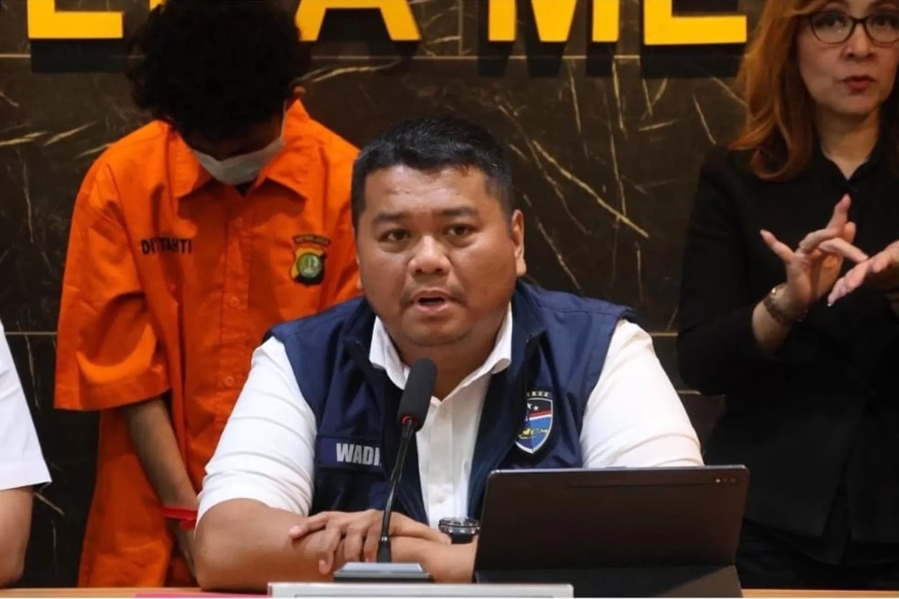 Polda Metro Jaya ringkus pemilik akun Bjorka yang mengaku meretas data nasabah bank swasta. (Polda Metro Jaya)