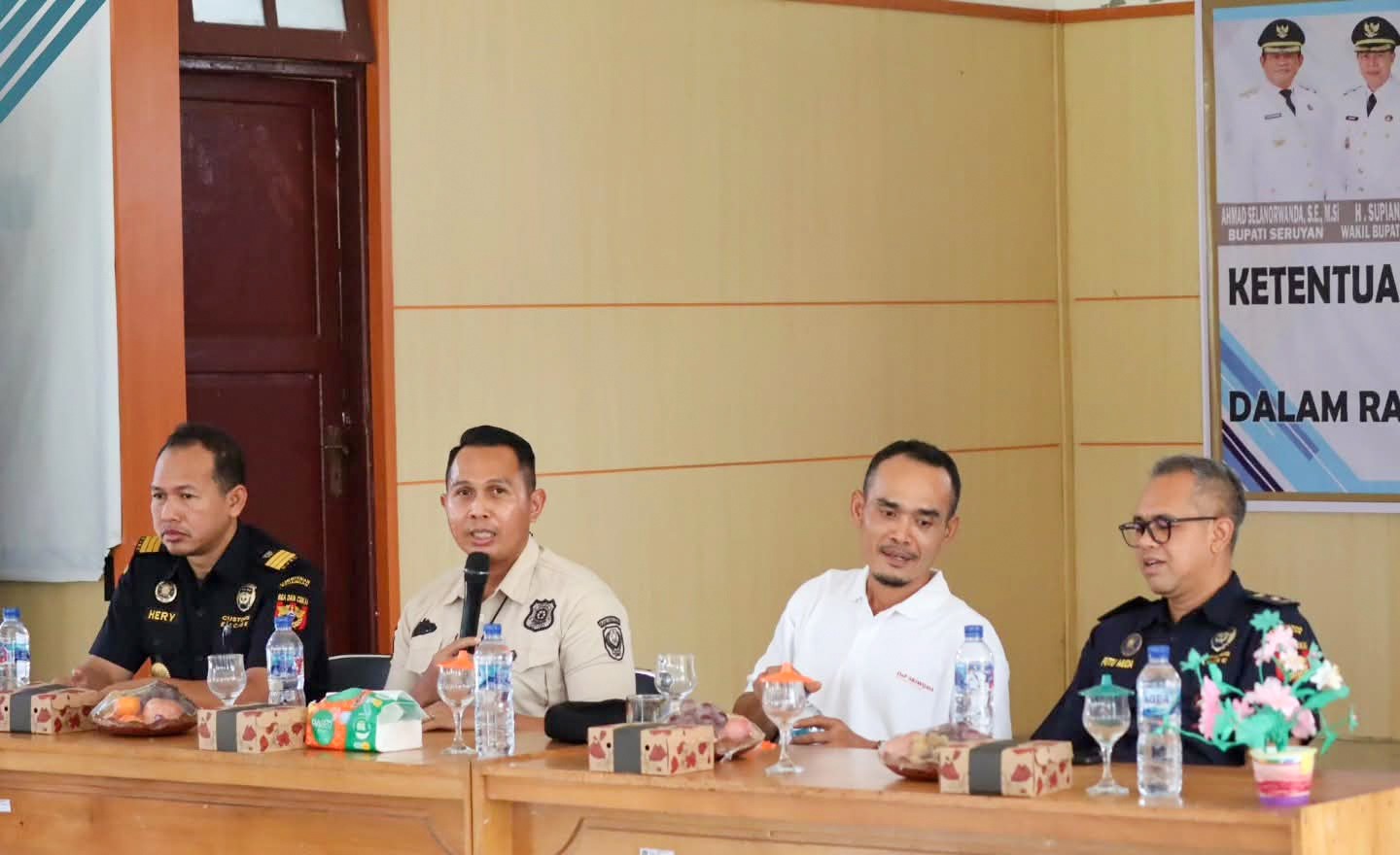 Sosialisasi pemberantasan rokok ilegal di Seruyan, Senin (6/10)
