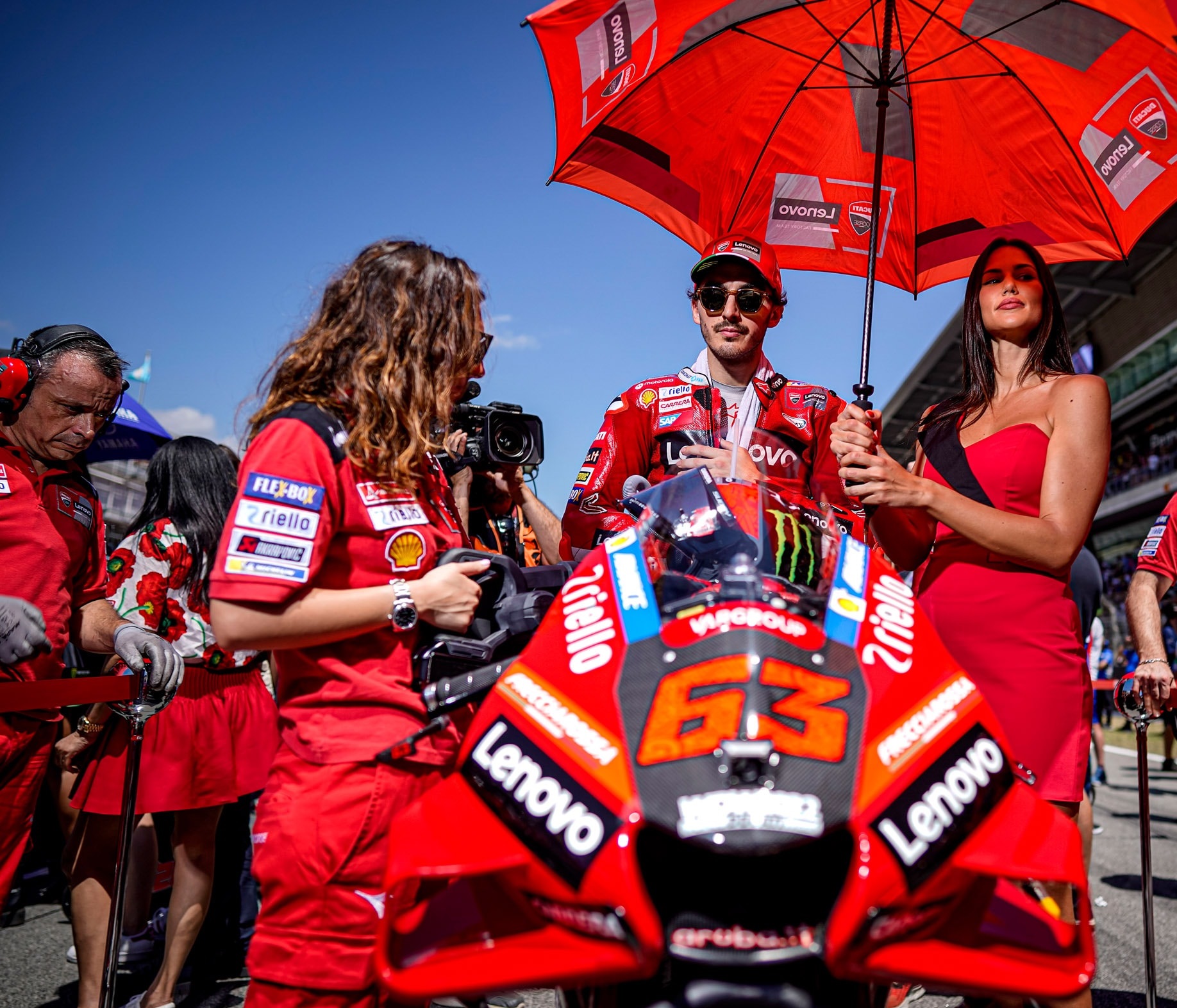 Pembalap Ducati Lenovo Francesco Bagnaia saat di garis start