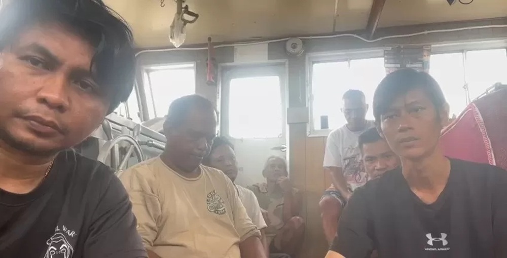 Kondisi tujuh anak buah kapal (ABK) Indonesia yang bekerja di kapal tanker MT SHI XING. (Istimewa)