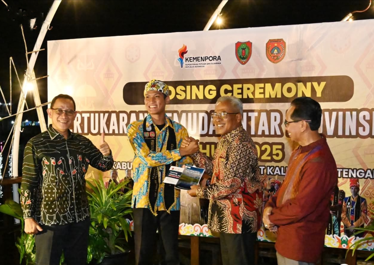 Wakil Bupati Kobar Suyanto menutup Program Pertukaran Pemuda Antar Provinsi 2025 di Pangkalan Bun.