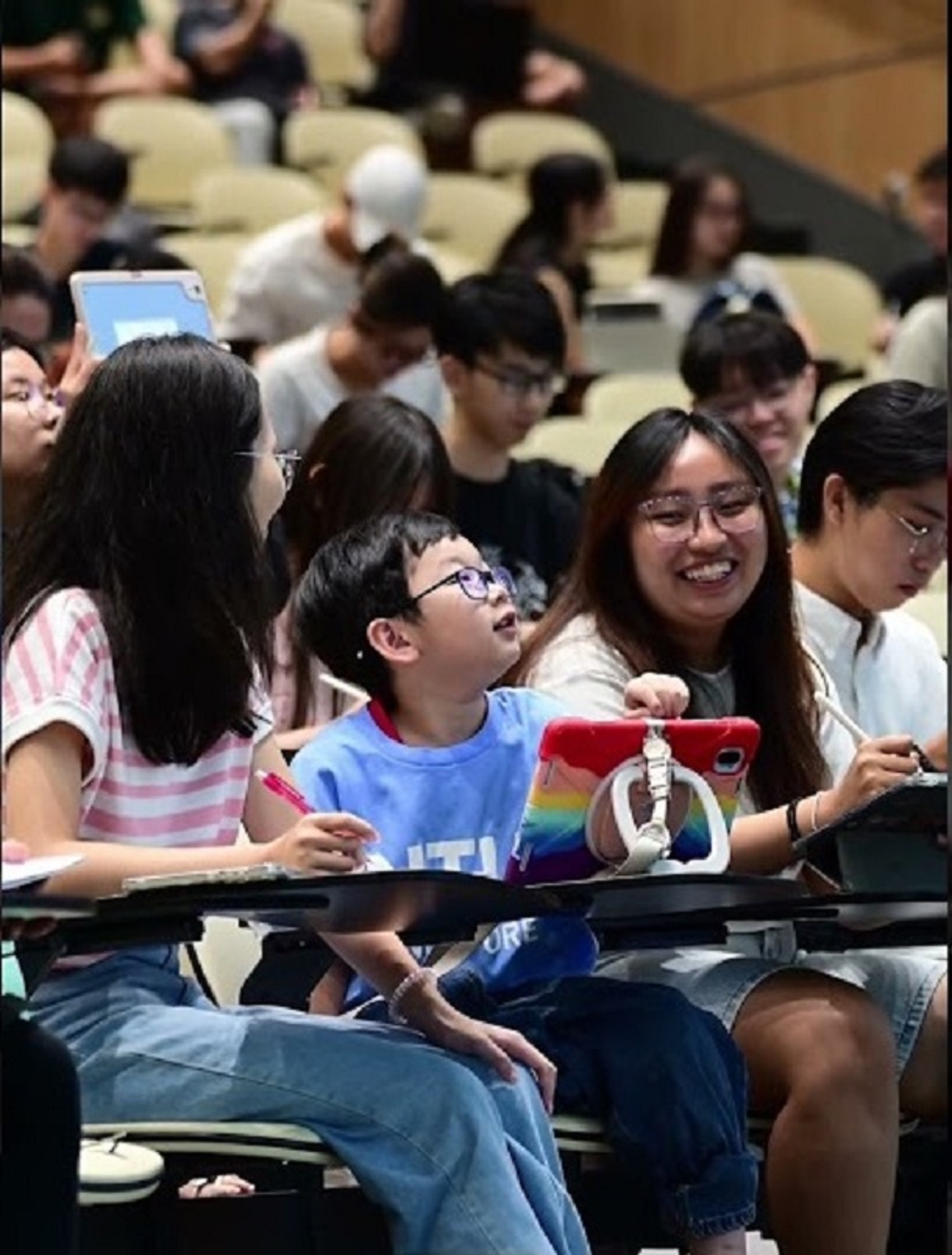 Theodore Kwan saat mengikuti kuliah di Nanyang Technological University, Singapura.