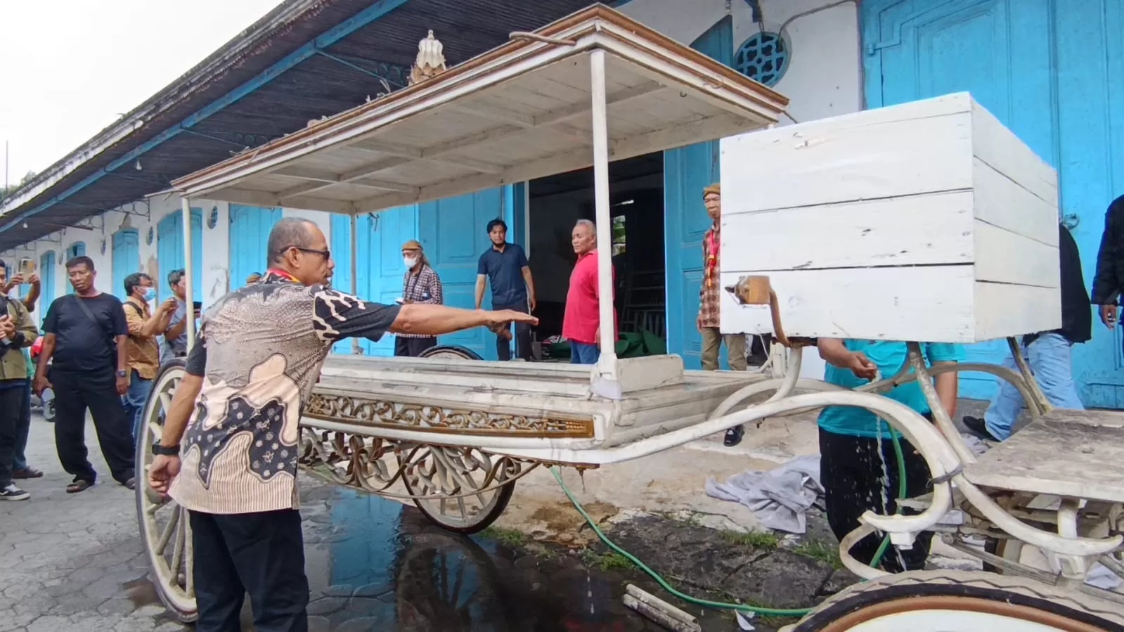 Kereta Jenazah Peninggalan Zaman PB VII. (ANTONIUS CHRISTIAN/RADAR SOLO)