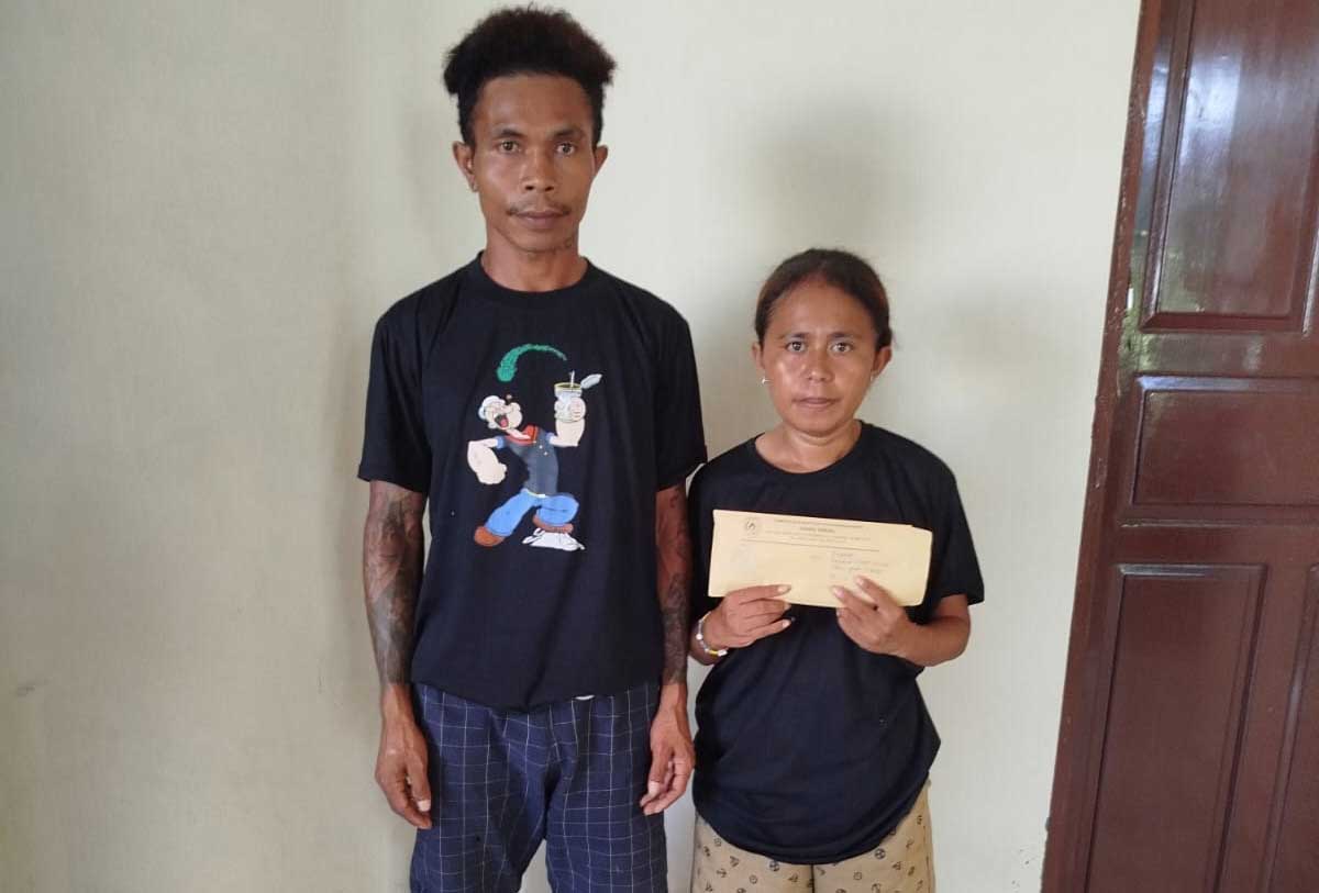 TERLANTAR: Warga terlantar yang dipulangkan Dinas Sosial Kobar ke kampung halamannya, beberapa waktu lalu.