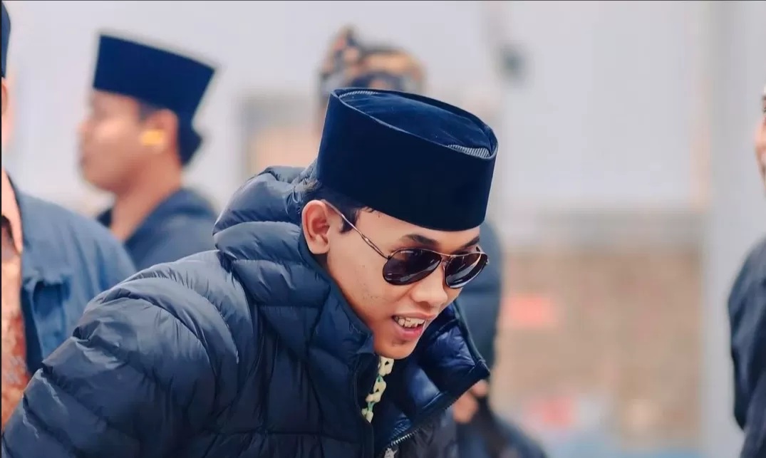 Gus Elham Yahya mengakui kesalahannya dan minta maaf ke publik atas tindakannya menciumi anak perempuan, yang dituding sebagai pelecehan terhadap anak.(Instagram:ellhamyahya).