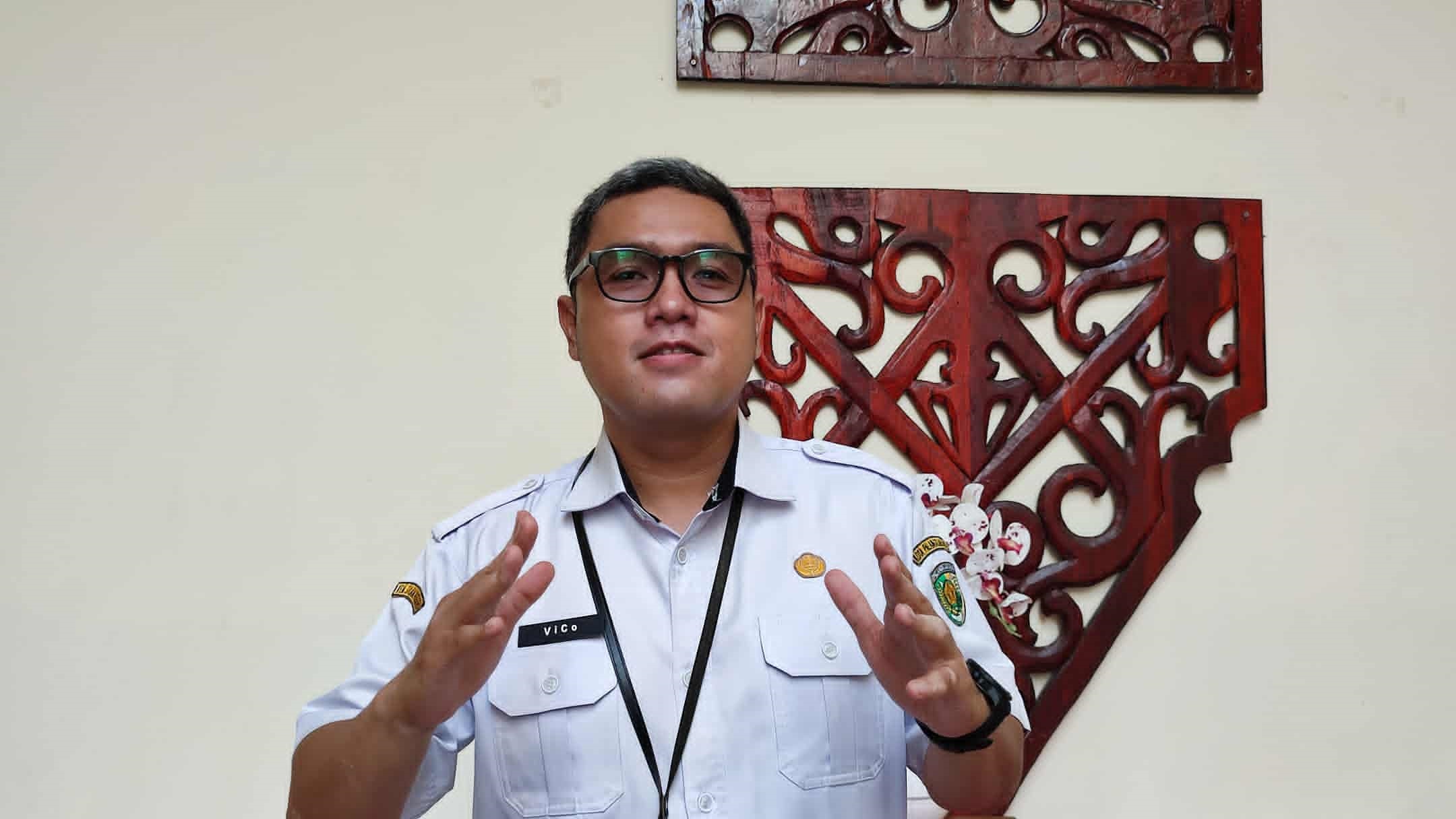 Aprae Vico Ranan,  Sekretaris Disdik Kota Palangka Raya