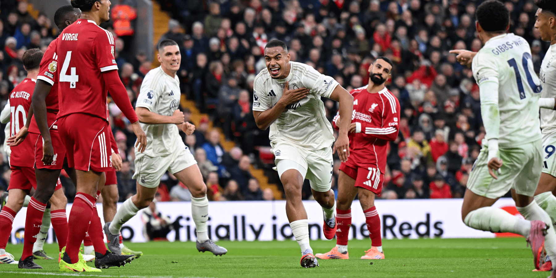 Selebrasi Pemain Nottingham Forest, usai mencetak gol ke gawang Liverpool dalam lanjutan Liga Inggris, Sabtu (23/11) malam WIB.